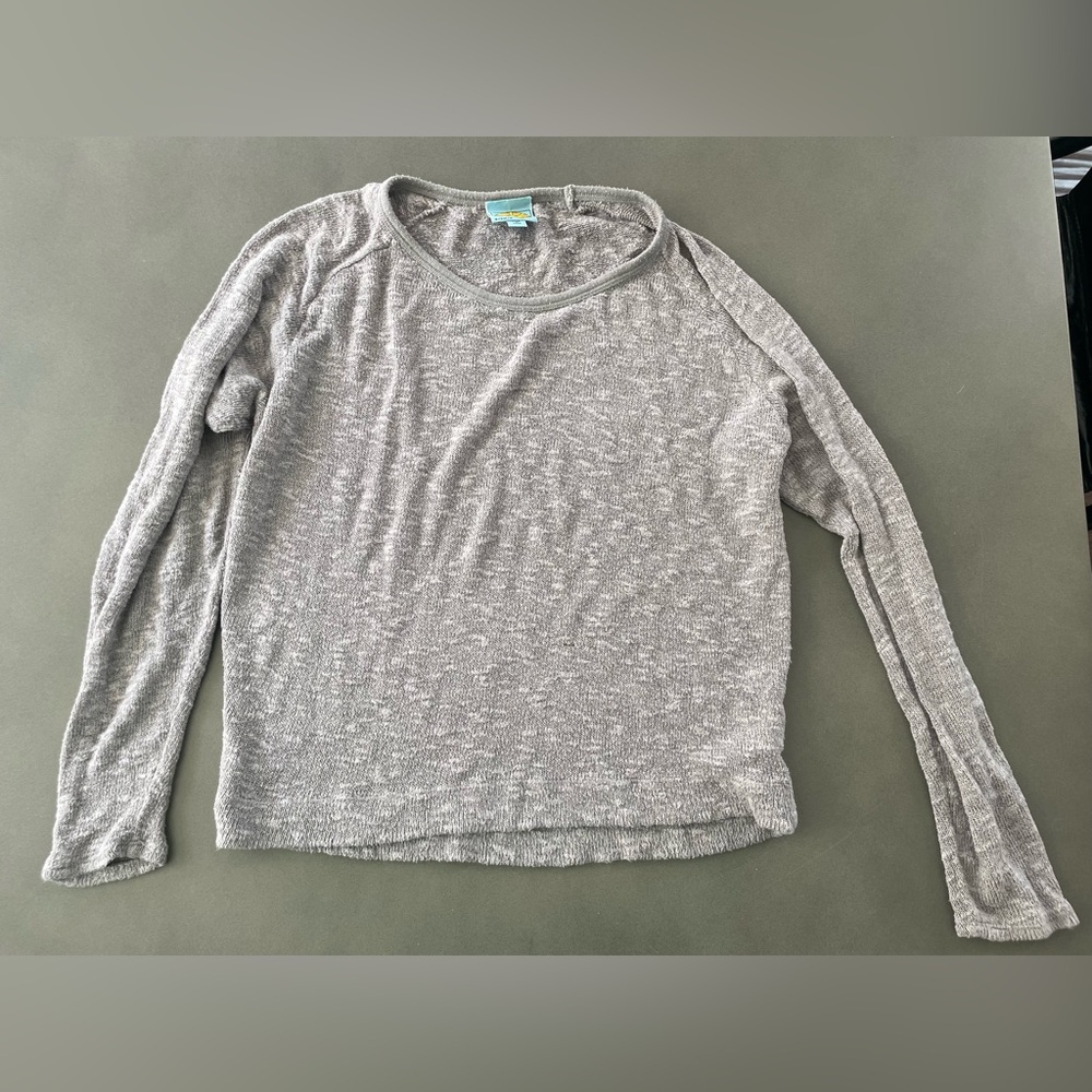Gray / Light Purple Pullover Small